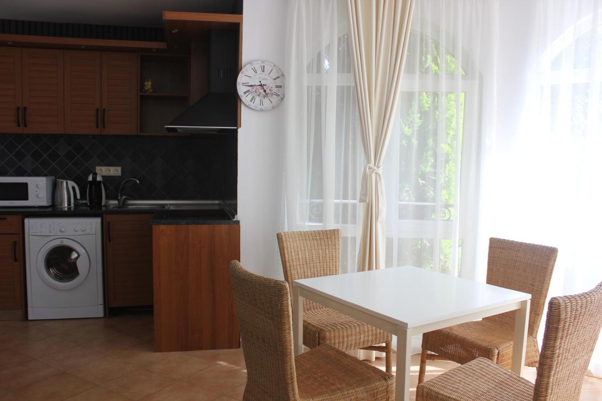 Atia Resort Chernomorets Exterior photo